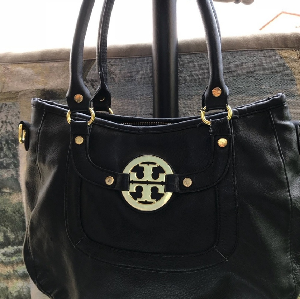 ๐ฅ๐Tory Burch Hobo Black Leather Purse๐๐ฅ - Picture 1 of 7